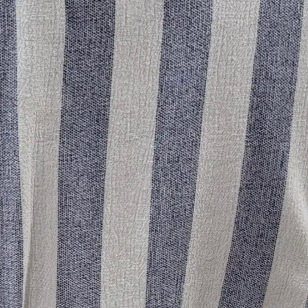 Sadie & Sage Bell Sleeve.? striped blouse size M - Picture 3 of 6